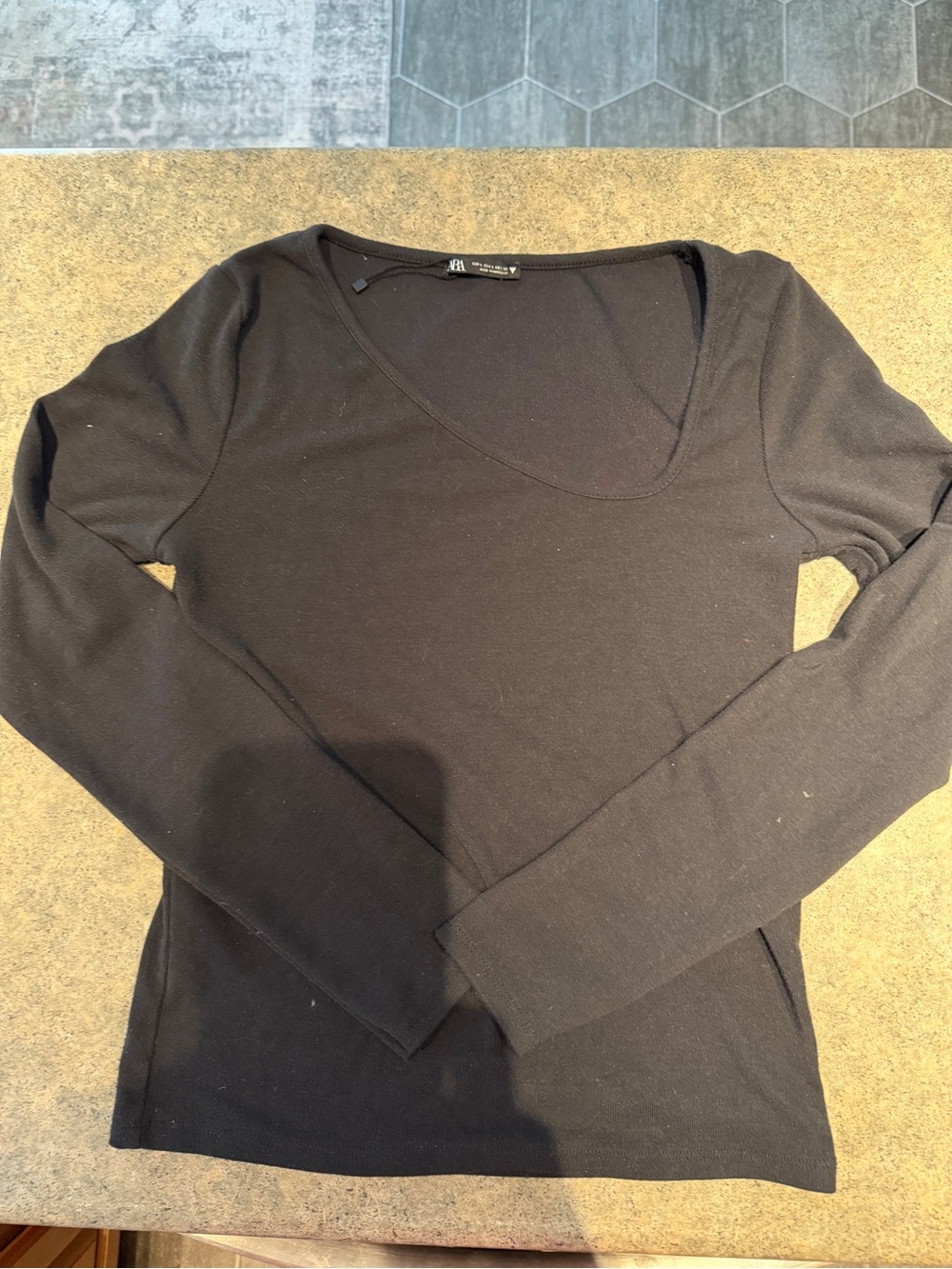ZARA Women's Long Sleeve Scoop Neck Top -SZ Lrg